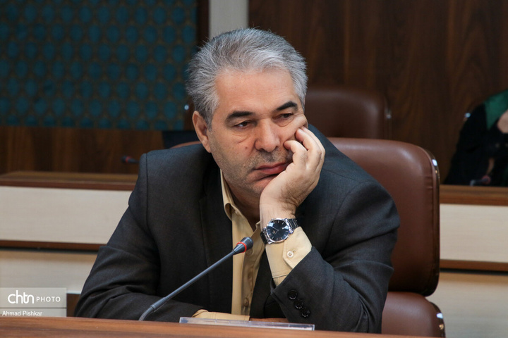 خبرنگاران ستون استوار و جهادگران عرصه حقیقت و هویت ملی هستند