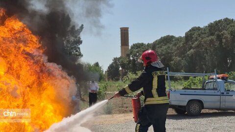 مانور آمادگی امدادگران و نهادهای خدماتی برای حفاظت از آثار در حین و پس از بحران در مکان باغ جهانی دولت آباد