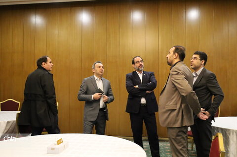 بازدید مدیرعامل شرکت توسعه گردشگری ایران از بازسازی هتل لاله