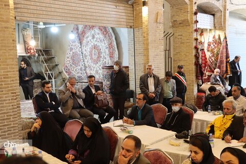 نشست خبری استاندار خراسان رضوی در بازار تاریخی فرش مشهد برگزارشد