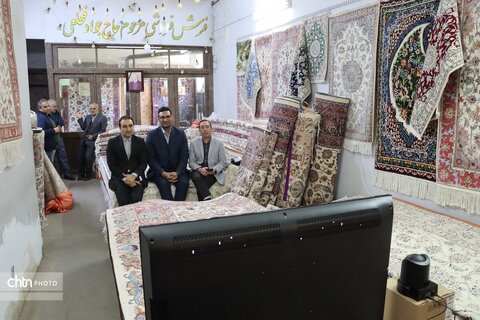 نشست خبری استاندار خراسان رضوی در بازار تاریخی فرش مشهد برگزارشد