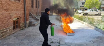 مانور آموزشی اطفای حریق ویژه نیروهای یگان حفاظت میراث‌فرهنگی آذربایجان غربی برگزار شد