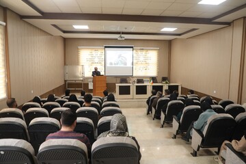نشست تخصصی روز جهانی بناها و محوطه‌های تاریخی در اردبیل برگزار شد/ جلب توجه عمومی به اهمیت حفظ بناها و آثار تاریخی