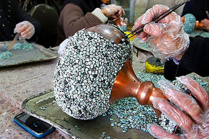 برگزاری دوره‌های تخصصی صنایع‌دستی در اصفهان