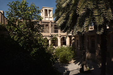 معماری خانه‌های بندرکنگ
