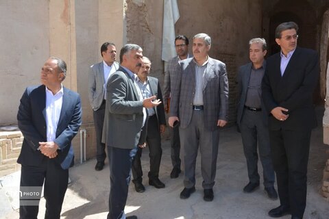 مدیرکل دیوان محاسبات یزد به همراه مدیر میراث فرهنگی یزد از پروژه‌های میراثی و گردشگری بازدید کردند