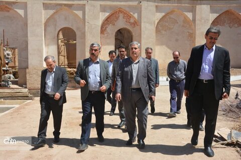 مدیرکل دیوان محاسبات یزد به همراه مدیر میراث فرهنگی یزد از پروژه‌های میراثی و گردشگری بازدید کردند