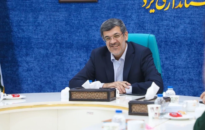 یزد، نگین جهانی زیورآلات سنتی شد/ صادرات زیورآلات سنتی یزد در حال گسترش است/ جهانی شدن، فرصتی برای جهش فرهنگی، اقتصادی و هویتی