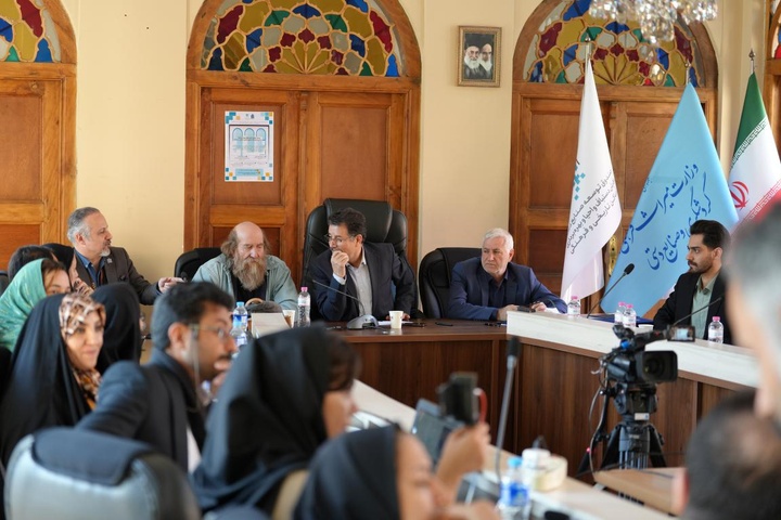 اهمیت احیای بناهای تاریخی به دغدغه‌ای عمومی در جامعه تبدیل شود/ برگزاری جایزه‌ منطقه‌ای ققنوس در حوزه تمدنی ایران فرهنگی