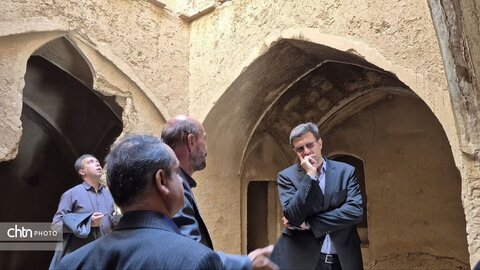 بازدید از بافت تاریخی عقدا