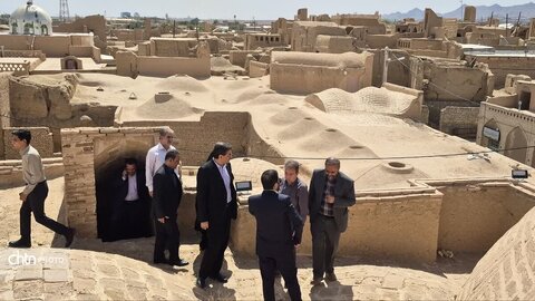 بازدید از بافت تاریخی عقدا