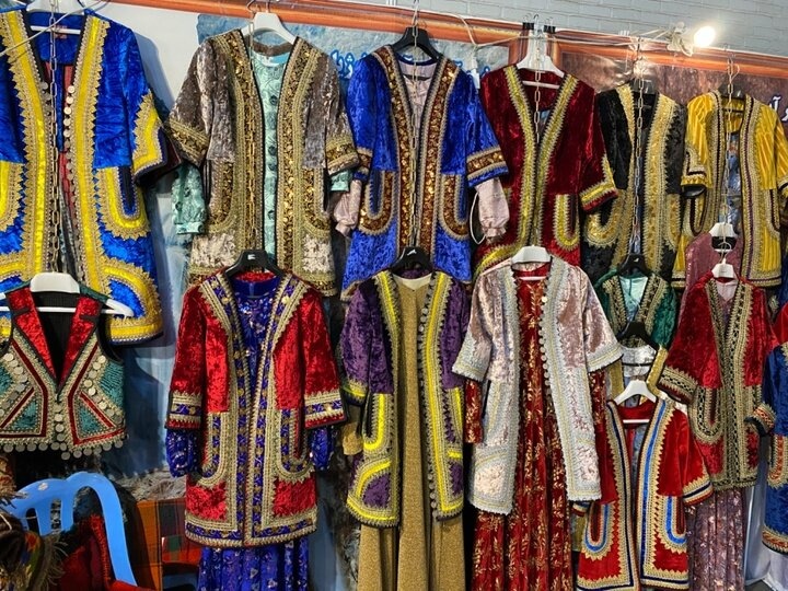 لباس اصیل زاگرس‌نشینان، تار و پودی از فرهنگ، تاریخ و طبیعت