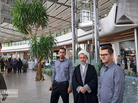 بازدید سرپرست میراث‌فرهنگی قم از مجتمع‌های گردشگری آزادراه قم _ تهران