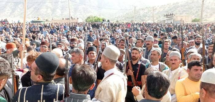 عشایر بهمئی