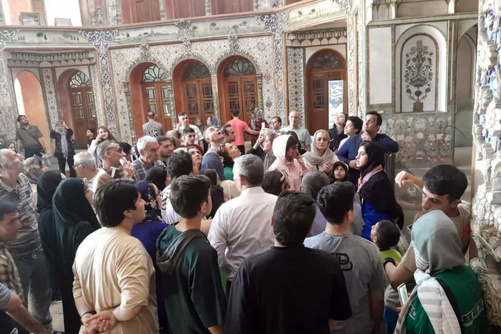 بازدید بیش از ۳۰ هزار نفر از بناهای تاریخی کاشان در یک روز