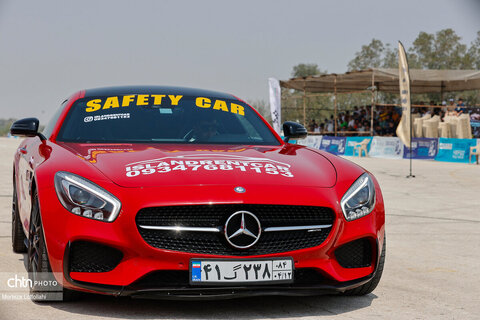 نخستین دوره مسابقات اتومبیلرانی درگ (شتاب) در جزیره کیش