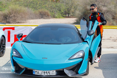 نخستین دوره مسابقات اتومبیلرانی درگ (شتاب) در جزیره کیش