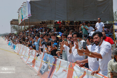 نخستین دوره مسابقات اتومبیلرانی درگ (شتاب) در جزیره کیش