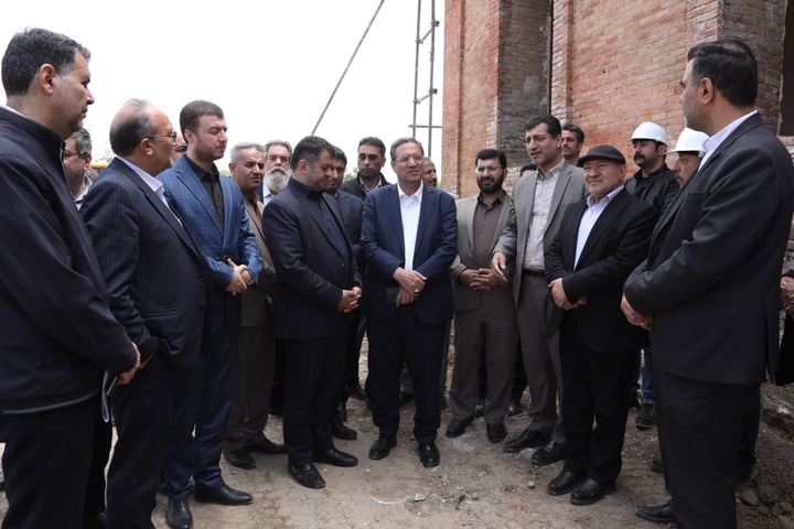بازدید استاندار آذربایجان‌ غربی از روند آماده‌سازی مرکز خدمات سرمایه‌گذاری استان 