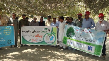 پاکسازی محوطه انجیر معابد با حضور فعالان گردشگری چابهار