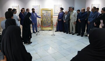 نمایشگاه عکس و اسناد تاریخی در حرم امام رضا(ع) گشایش یافت