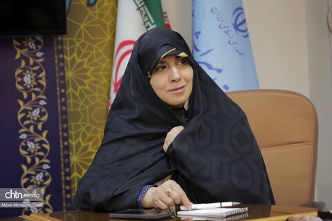 تأکید مشاور وزیر میراث‌فرهنگی بر نقش بانوان در توسعه گردشگری و صنایع‌دستی