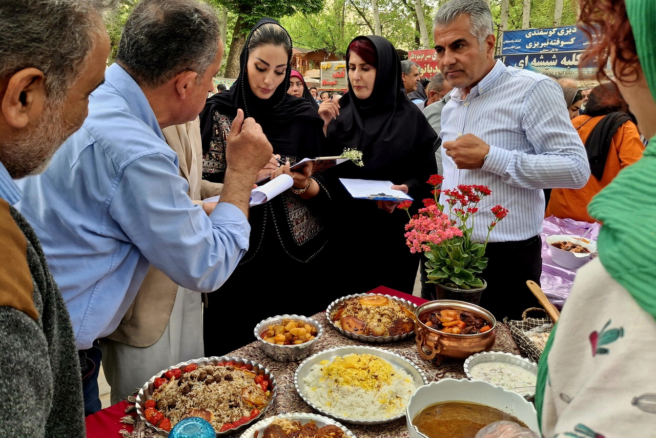 استقبال گسترده از رویداد گردشگری خوراک در برغان/ گامی در مسیر ثبت جهانی برغان