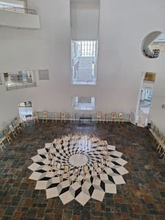 برگزاری نمایشگاه آثار نگارگری دختران دانش آموز در موزه بزرگ خراسان