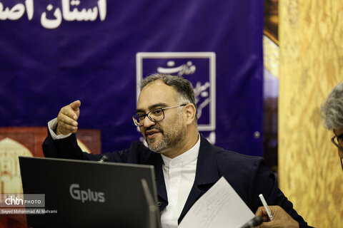 اولین نشست خبری اداره کل میراث فرهنگیاستان اصفهان در سال 1404