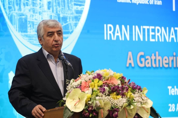 تورگردانان چرخ گردشگری را به حرکت در می‌آورند/ ایران کشور صلح است