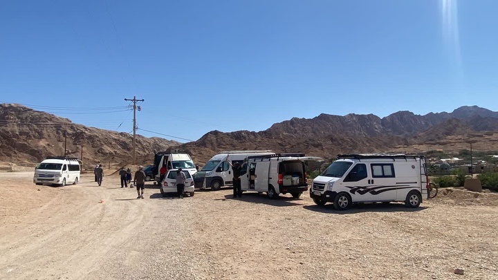 حضور کاروان کمپرها در شهرستان طبس