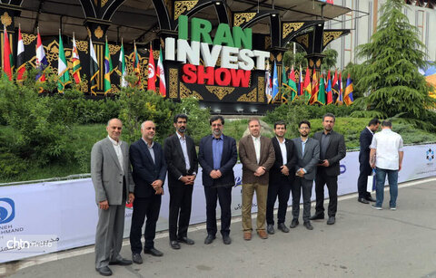 بازدید استاندار از غرفه استان قم در نمایشگاه ایران اکسپو