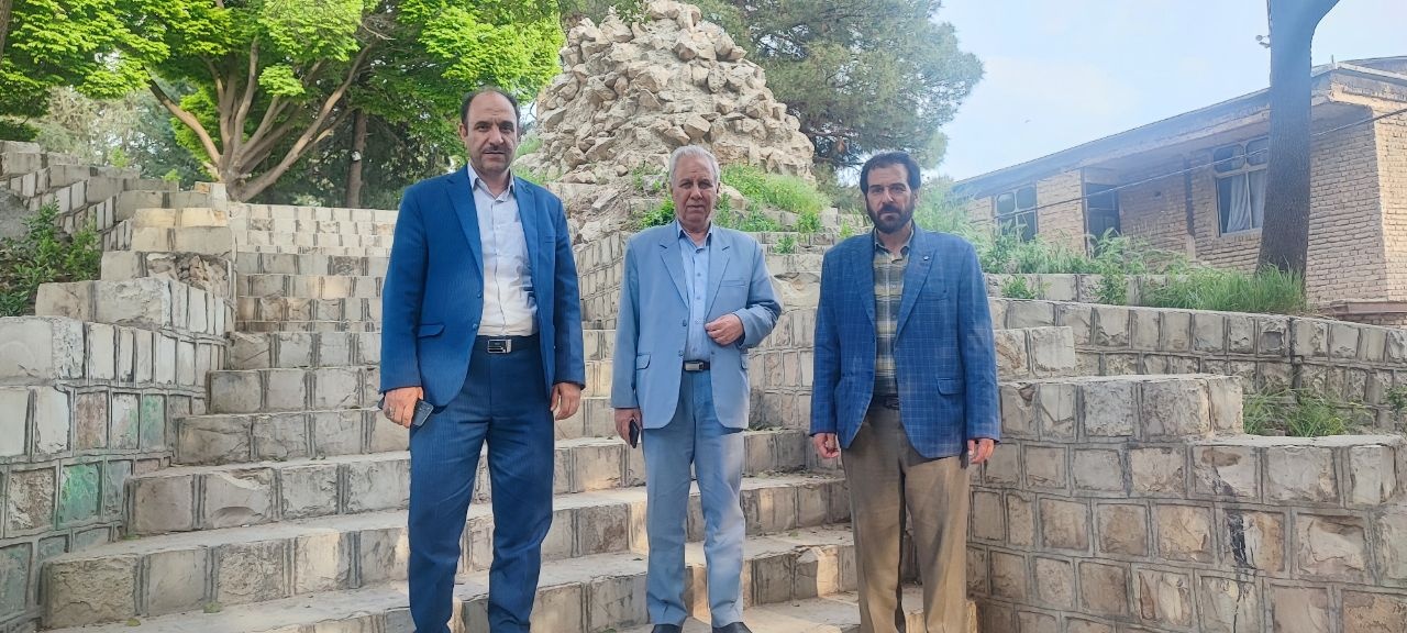 پارک تاریخی هرسین ساماندهی میشود/ قلعه تاریخی هرسین امکان تبدیل به سایت موزه را دارد