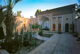 انتشار آگهی مزایده عمومی واگذاری بهره‌برداری «خانه زعیم ابویی» در زاهدان