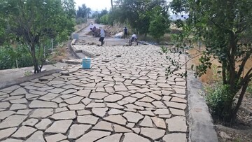 مسیر دسترسی به نقوش صخره‌ای تنگ چوگان بیشاپور تسهیل می‌شود