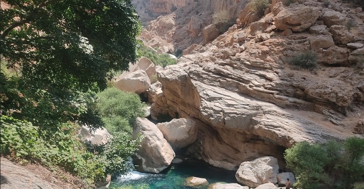 آبشار بهرام بیگی دنا