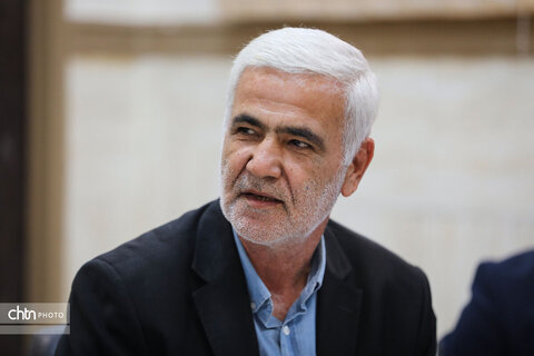 تلاش می‌کنیم صنایع دستی وارد خانه‌ها شود