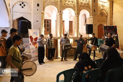 همدردی مردم دزفول با دل‌سوختگان بندرعباس در خانه تاریخی فیروزمند