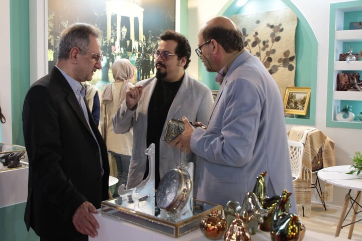 صنایع‌دستی می‌تواند معرف گردشگری خلاق و نوآورانه باشد/ معرفی اصفهان به‌عنوان مرکز آموزش صنایع‌دستی با همکاری سازمان جهانی گردشگری