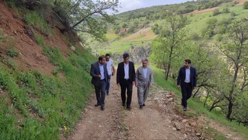 مسیر دسترسی به پل قلعه تاسیان میرآباد نیازمند ساماندهی است