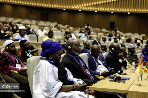 آیین اختتامیه سومین اجلاس همکاری‌های ایران و آفریقا با حضور وریز میراث فرهنگی