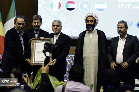 آیین اختتامیه سومین اجلاس همکاری‌های ایران و آفریقا با حضور وریز میراث فرهنگی