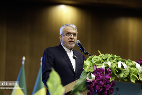 آیین اختتامیه سومین اجلاس همکاری‌های ایران و آفریقا با حضور وریز میراث فرهنگی