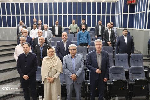 اولین مجمع عمومی سالیانه جامعه حرفه ای  هتل آپارتمان داران خراسان رضوی در مشهد برگزارشد