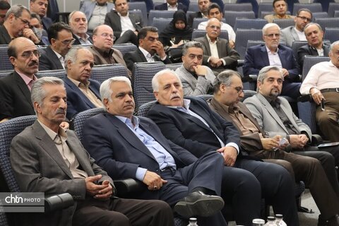 اولین مجمع عمومی سالیانه جامعه حرفه ای  هتل آپارتمان داران خراسان رضوی در مشهد برگزارشد