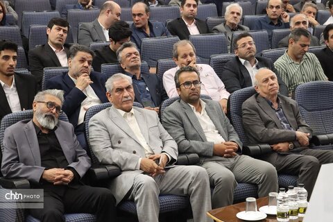 اولین مجمع عمومی سالیانه جامعه حرفه ای  هتل آپارتمان داران خراسان رضوی در مشهد برگزارشد