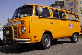 رژه خودروهای کلاسیک در خوی