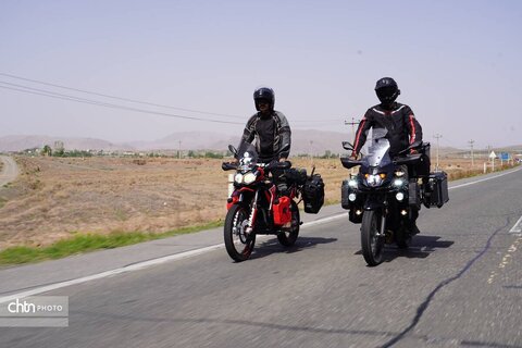 رژه خودروهای کلاسیک در خوی