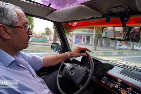 رژه خودروهای کلاسیک در خوی