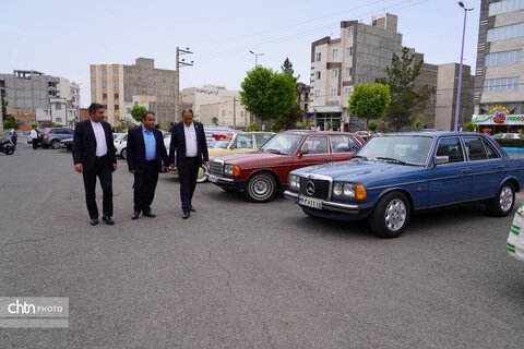 رژه خودروهای کلاسیک در خوی